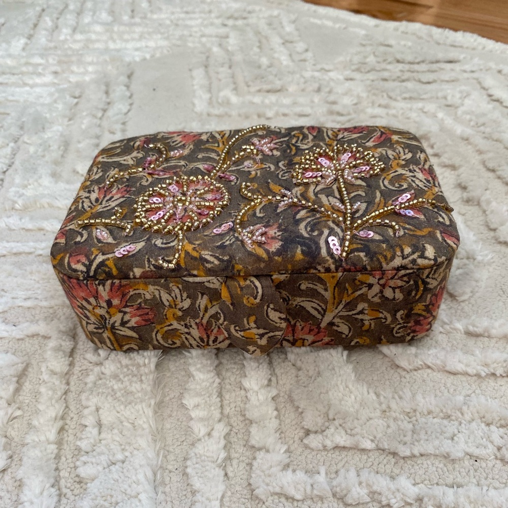 New Boho Floral/Sequin Embellished Fabric Jewelry Box